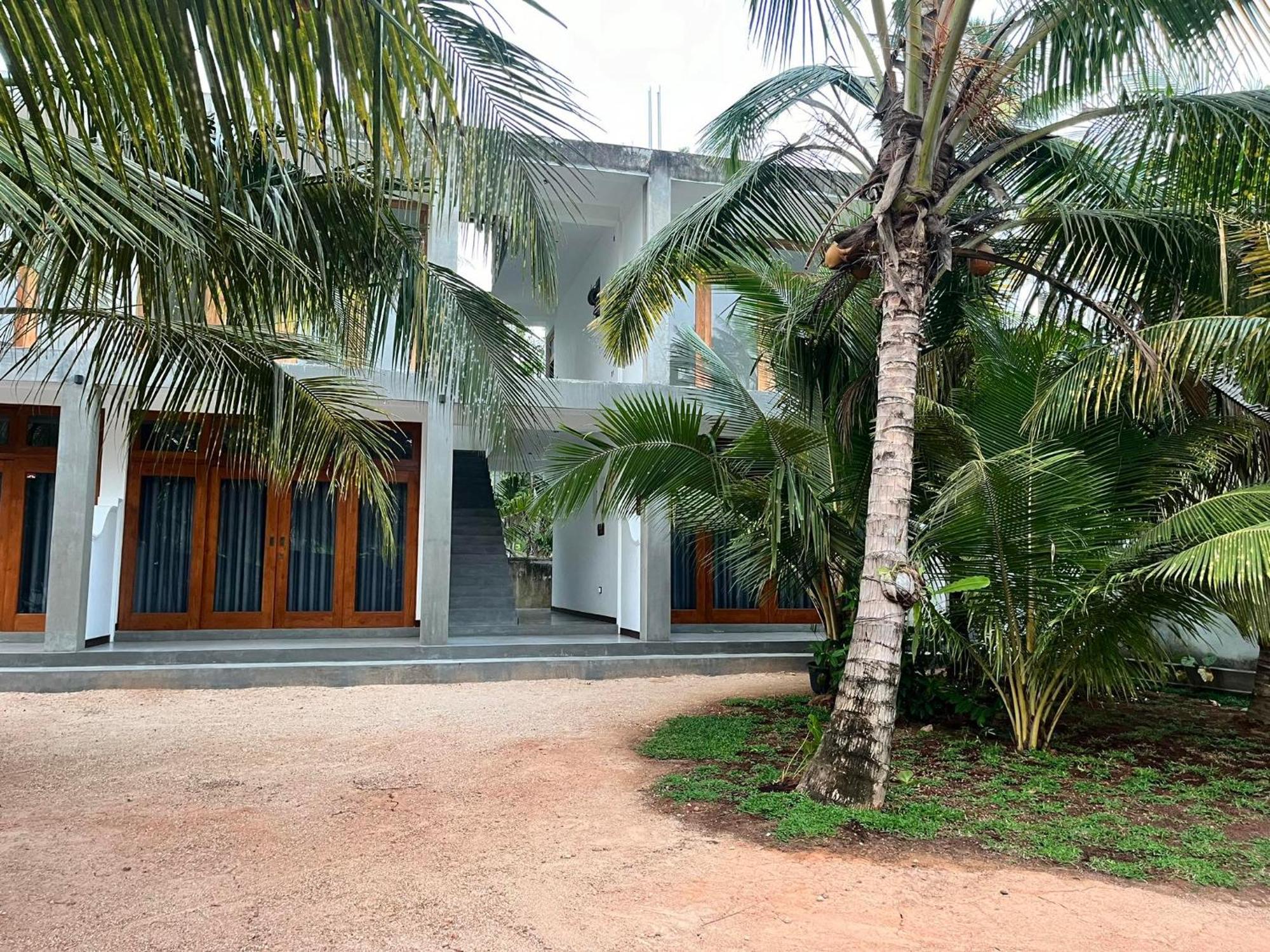 New Ocean Breeze Madiha Hotel Matara Luaran gambar