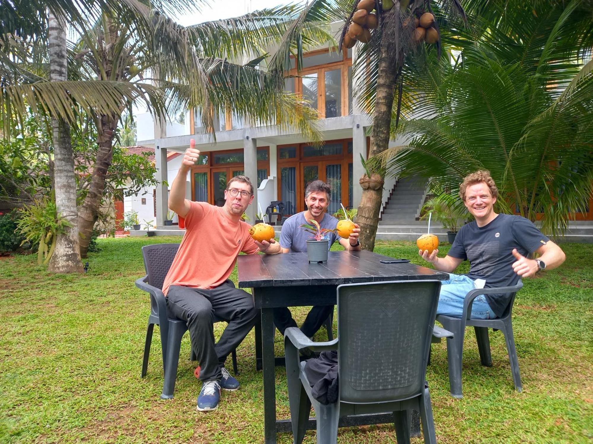New Ocean Breeze Madiha Hotel Matara Luaran gambar